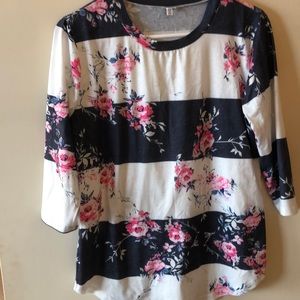 Rose 3/4 sleeve tee shirt